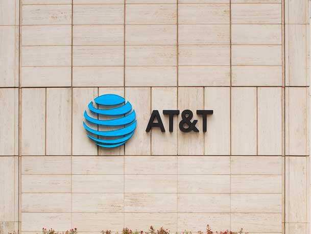 AT&T Mulling Multibillion-Dollar Joint Venture For Fiber Network Growth: Report